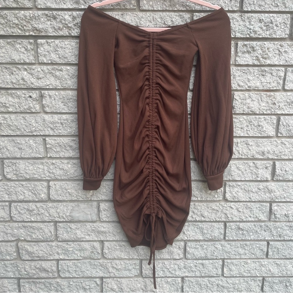 Pretty Little Thing Brown Ribbed Balloon Sleeve Ruched Bodycon Dress XS - Picture 3 of 8